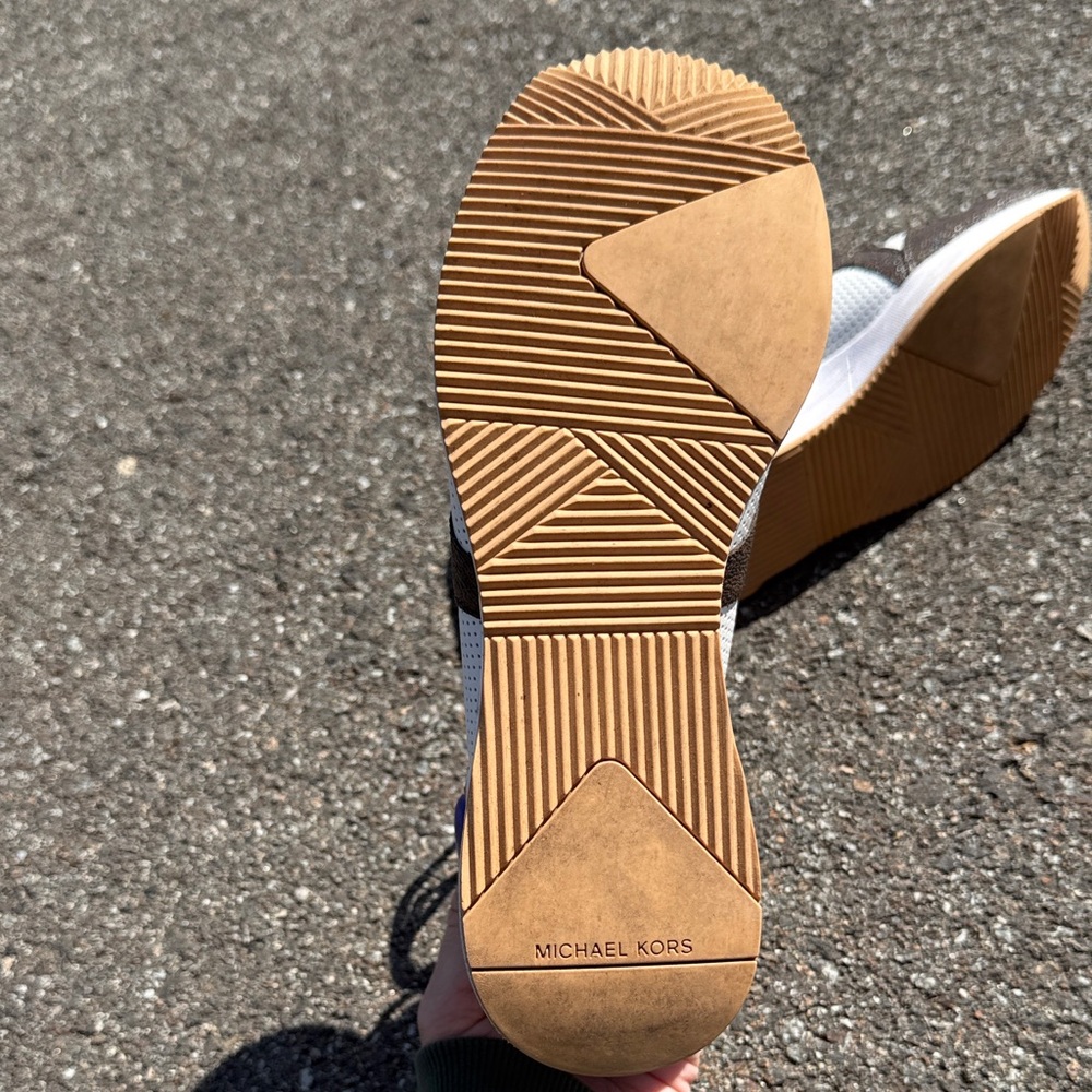 Michael Kors Wedge Sneakers** Bundle 5+ items and name your offer!!! 💖💞 - Picture 3 of 6